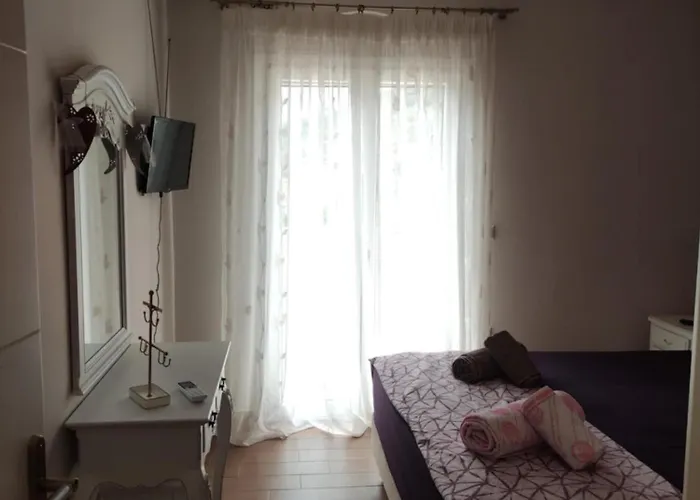 Pera Horio House * Apérathos