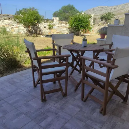 Pera Horio House * Apérathos