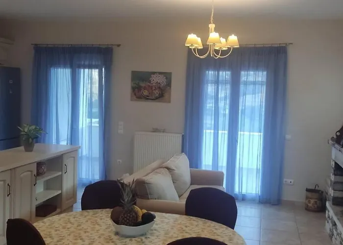 Semesterbostad Pera Horio House *